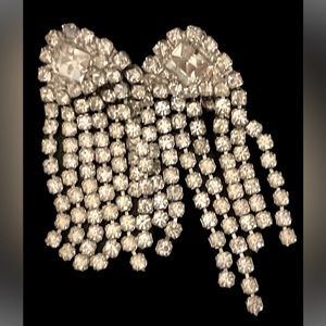 VINTAGE RHINESTONE DANGLE EARRINGS
